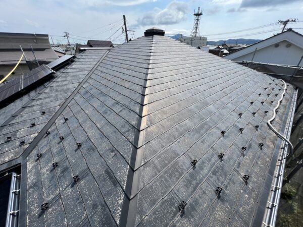 新潟市西蒲区で屋根塗装を行いました。